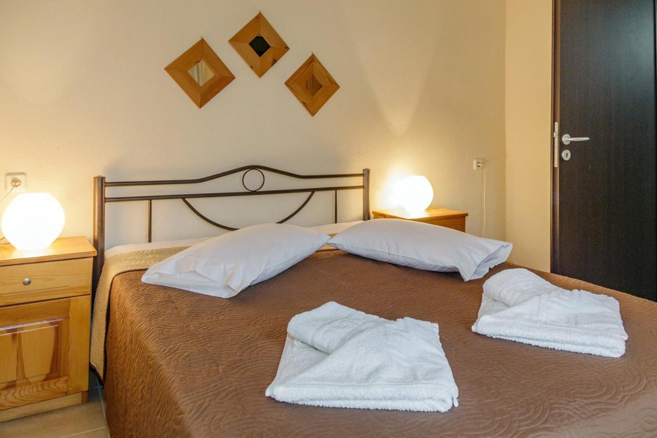 Maria - Pavlos Studios And Apartments Vurvurú Kültér fotó